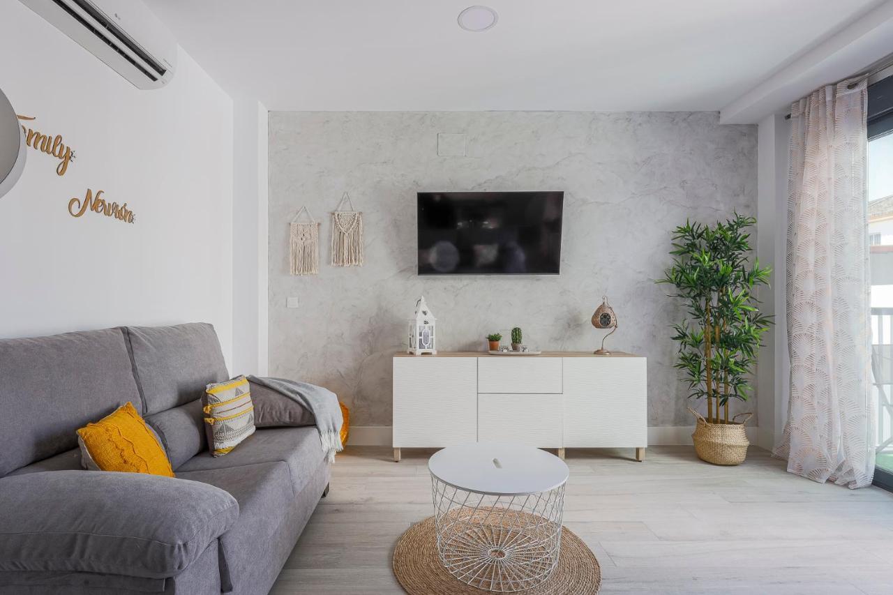 Family Home Suits Encantos De Sevilla Ngoại thất bức ảnh
